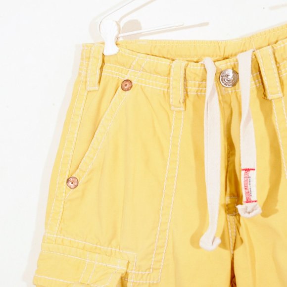 True Religion Mens Issac Cargo Bright Yellow Shorts Cut Off Drawstring Cotton 33 - Picture 4 of 15